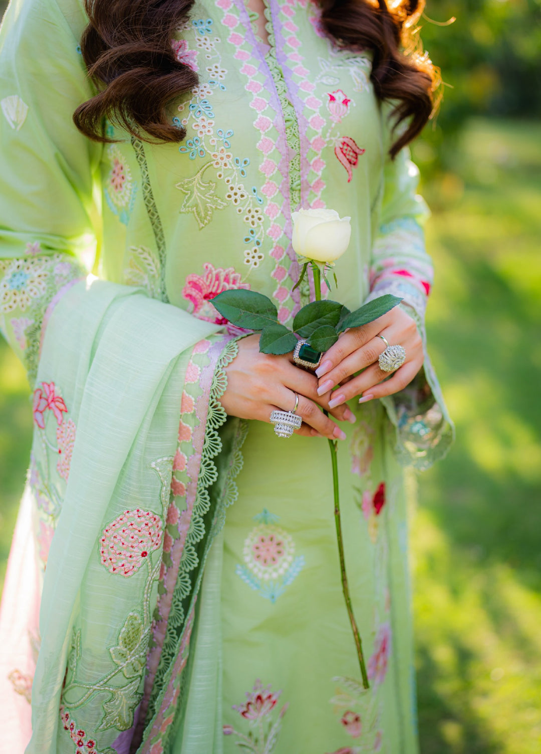 Saira Shakira Unstitched Embroidered Lawn 3 Piece Suit SSR26ULE SS-002B - Eid Collection