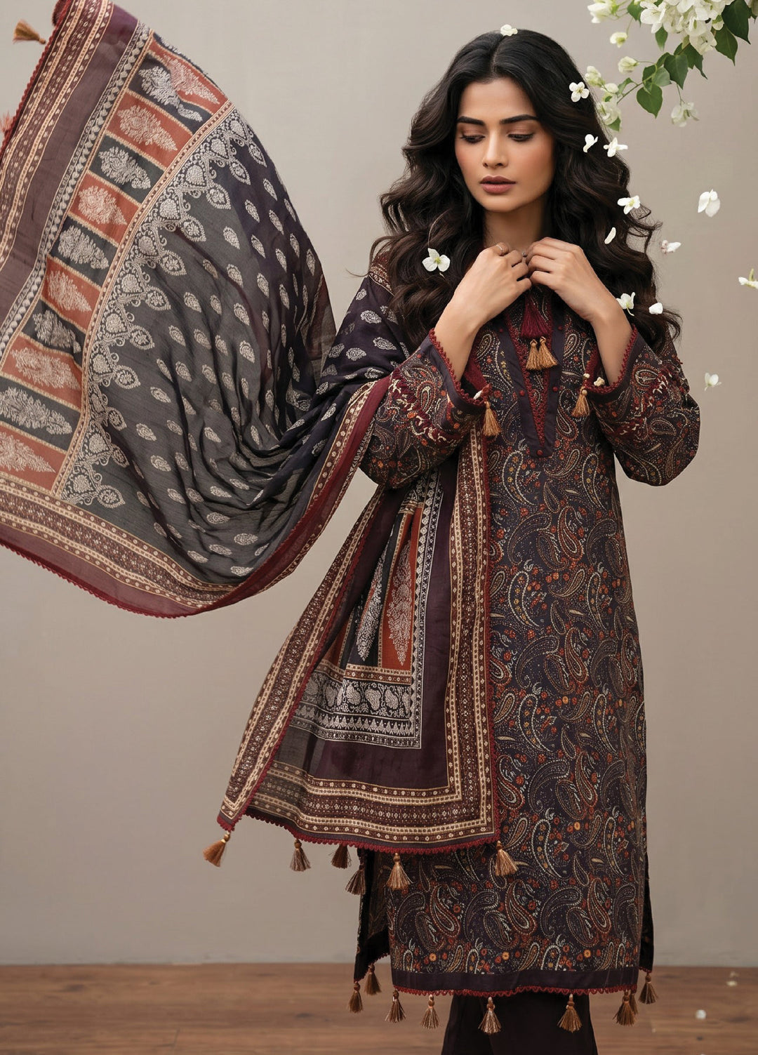 Salina by Regalia Textiles Unstitched Printed Lawn 3 Piece Suit RG26USI D-7 - Casual Collection