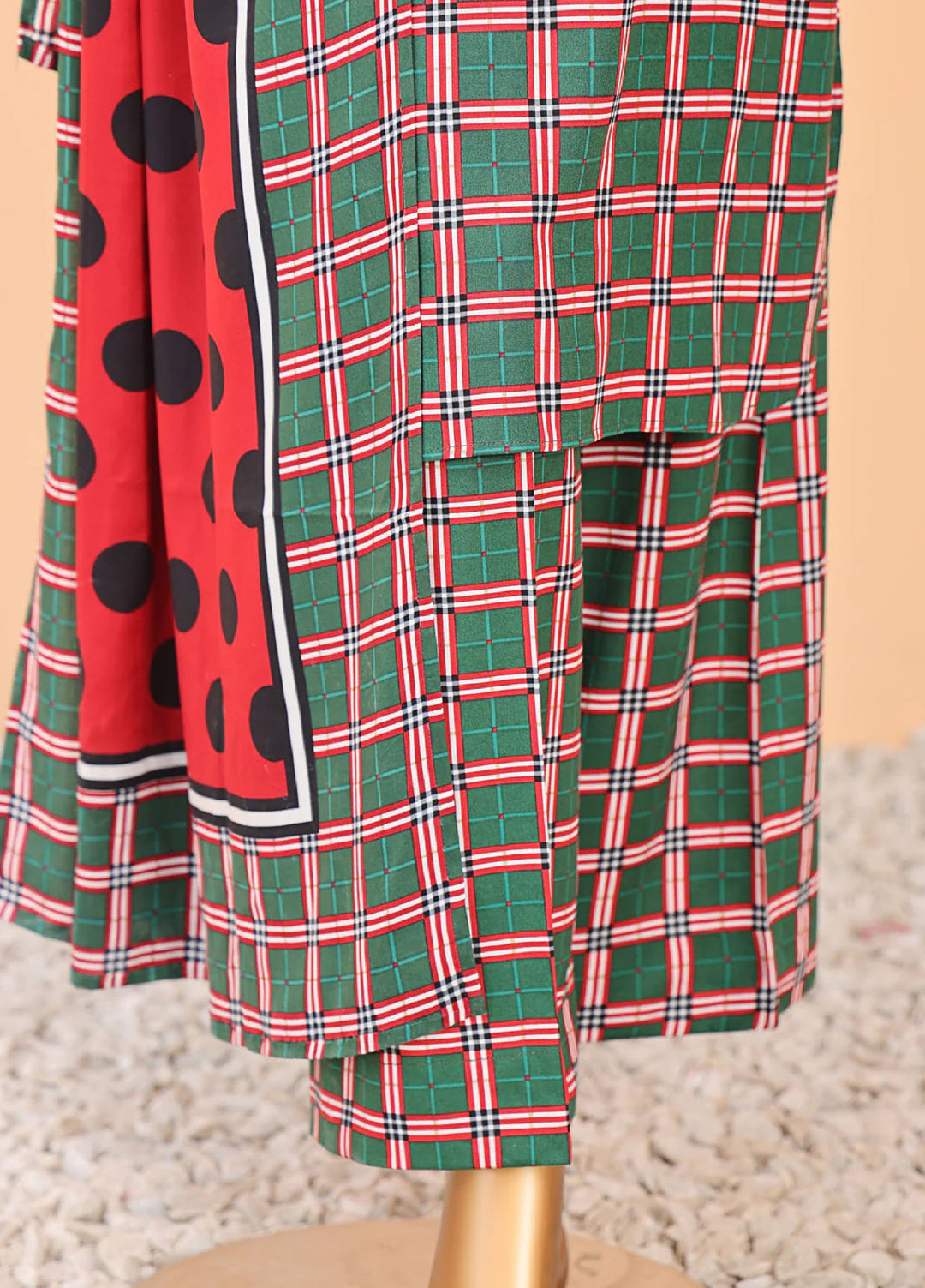 Wintry by Hz Textiles Printed Linen Suits Unstitched 3 Piece LCP-205 - Winter Collection