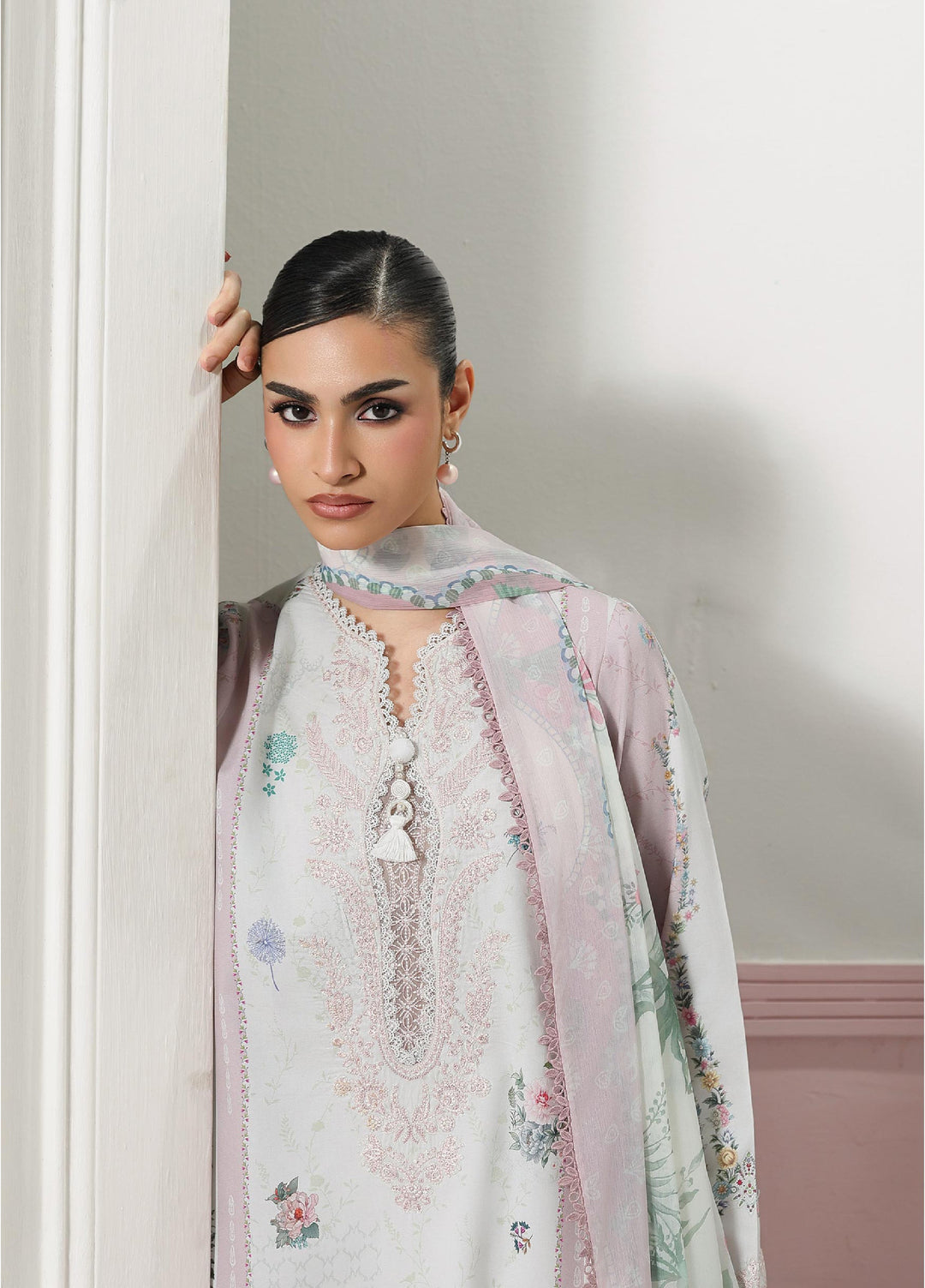 Q Prints by Qalamkar Unstitched Printed Lawn 3 Piece Suit QLK26UQL Minal QQP-05 (A) - Summer Collection