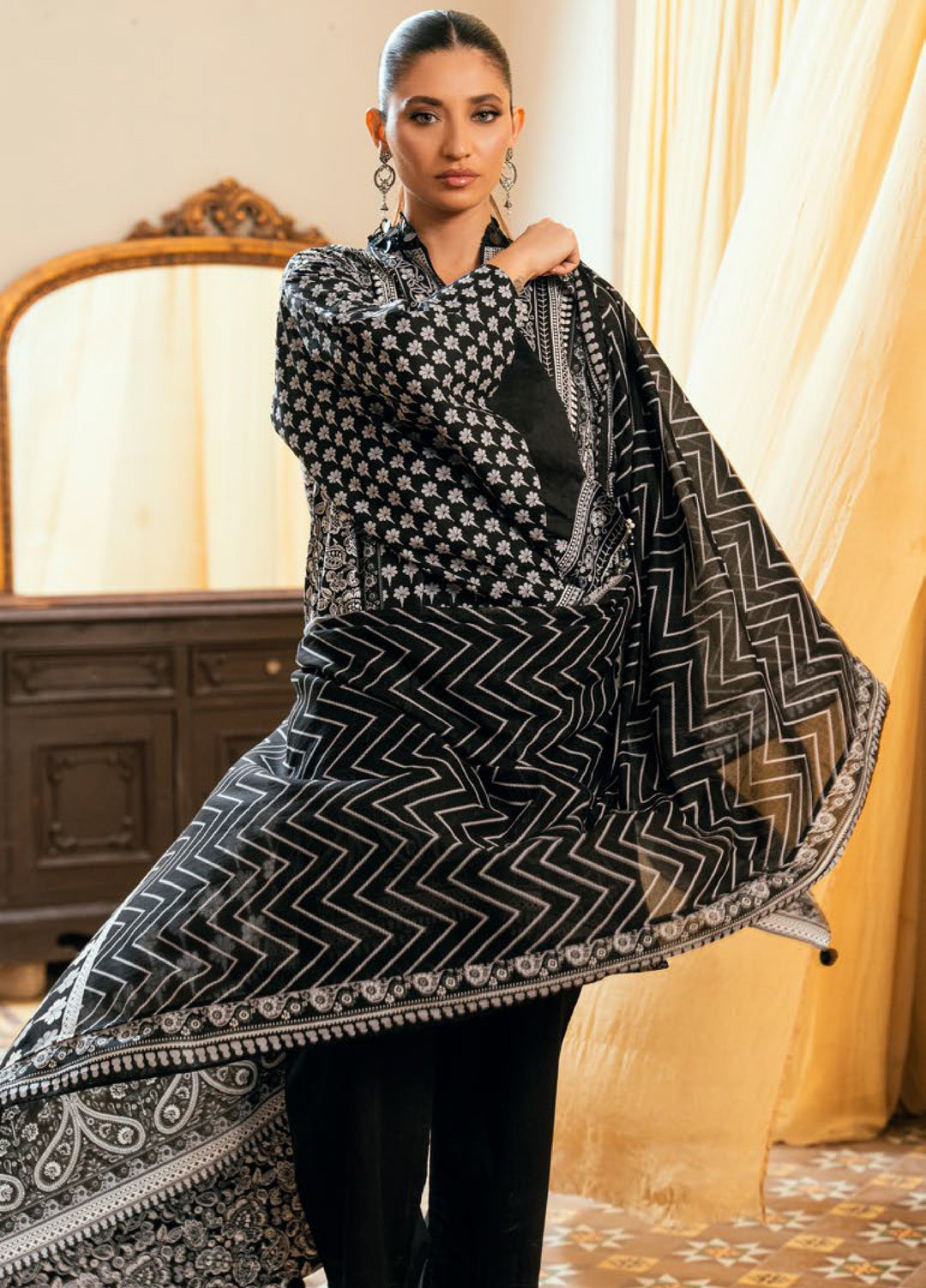 Noir and Blanc by Gul Ahmed Unstitched Printed Lawn 3 Piece Suit GA26UNBL B-62007 - Summer Collection
