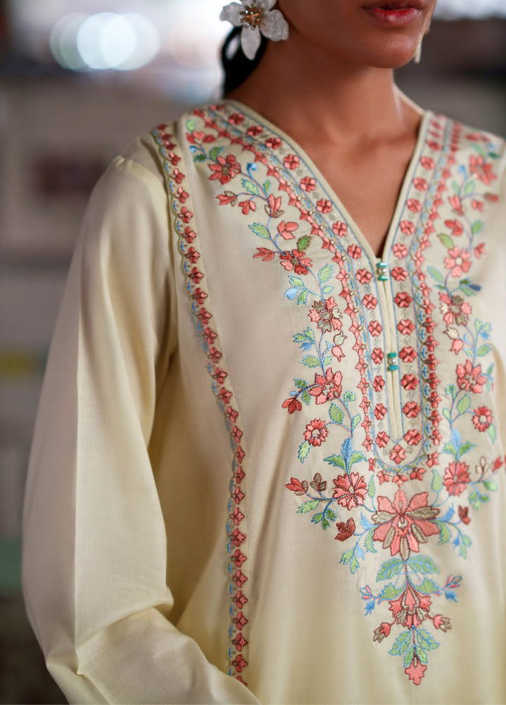 Summer Travels by Casuallite RTW Embroidered Cotton Lawn 3 Piece Suit CL26ULST OUTFIT 06 GOLDEN WHISPER - Casual Collection
