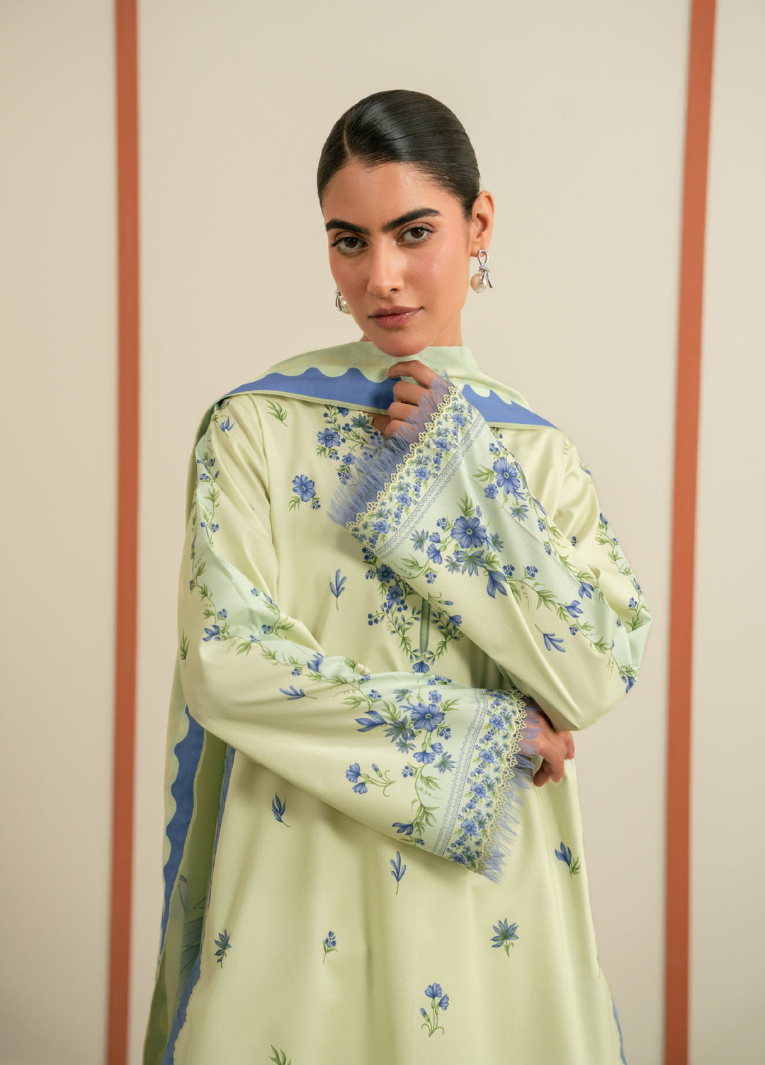 Seran Essentials Unstitched Printed Lawn 3 Piece Suit SN26UEL Astera D-01 - Lawn Collection