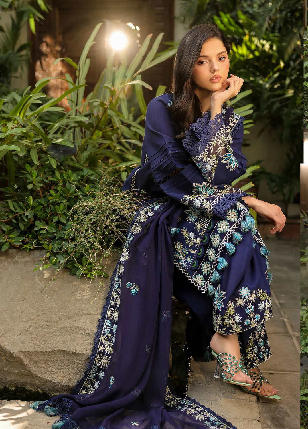 Shanaya by Mahnur Unstitched Embroidered Lawn 3 Piece Suit MN26USL SH-10 - Summer Collection