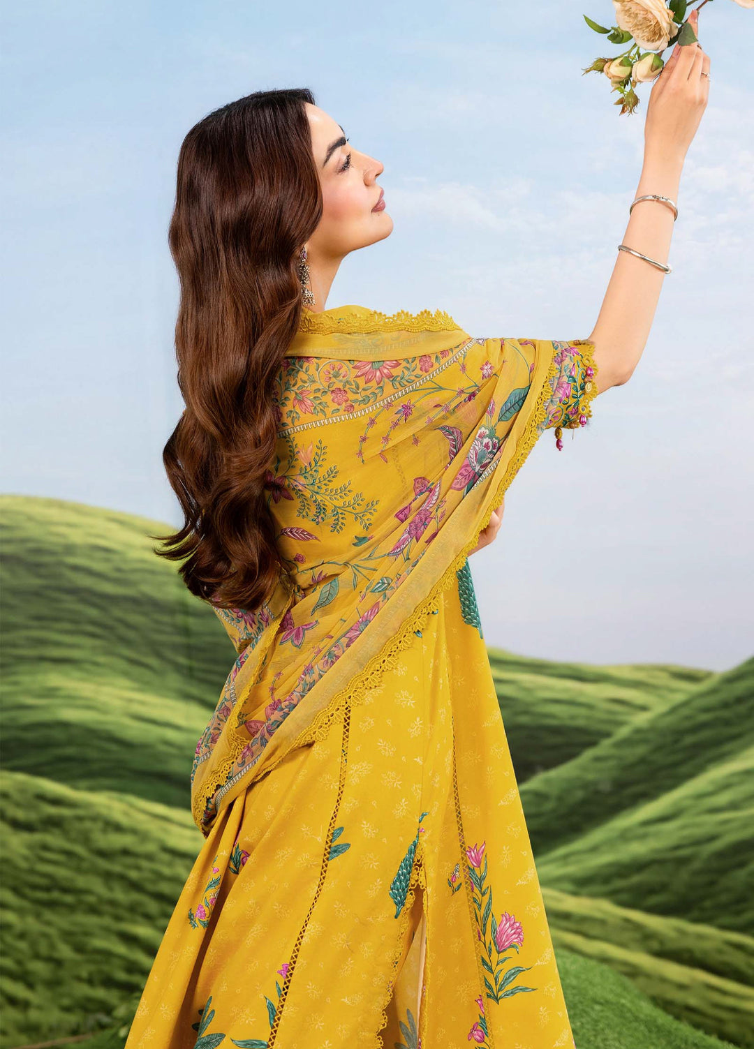M Basics by Maria B Unstitched Embroidered Lawn 3 Piece Suit MB26SSEL MB-CUSV14-03A - Eid Collection
