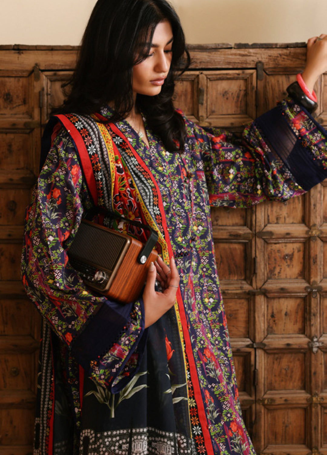 Amaya by Zaha Unstitched Printed Lawn 3 Piece Suit ZK26UAL Veda APL26-08 - Casual Collection