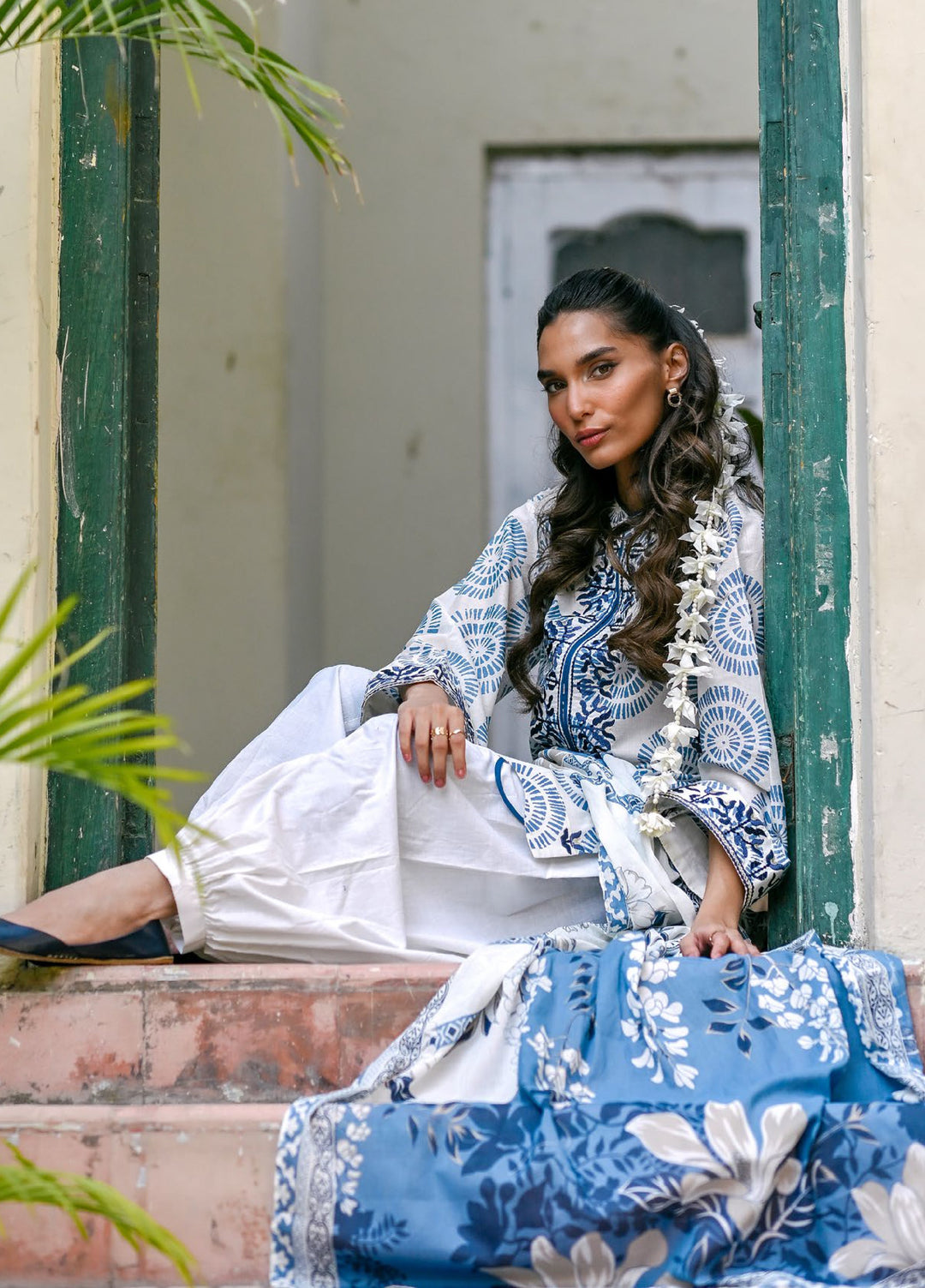 Rangon ka Angan by Gul Ahmed Unstitched Embroidered Lawn 3 Piece Suit GA26URAL CL-62261 - Summer Collection