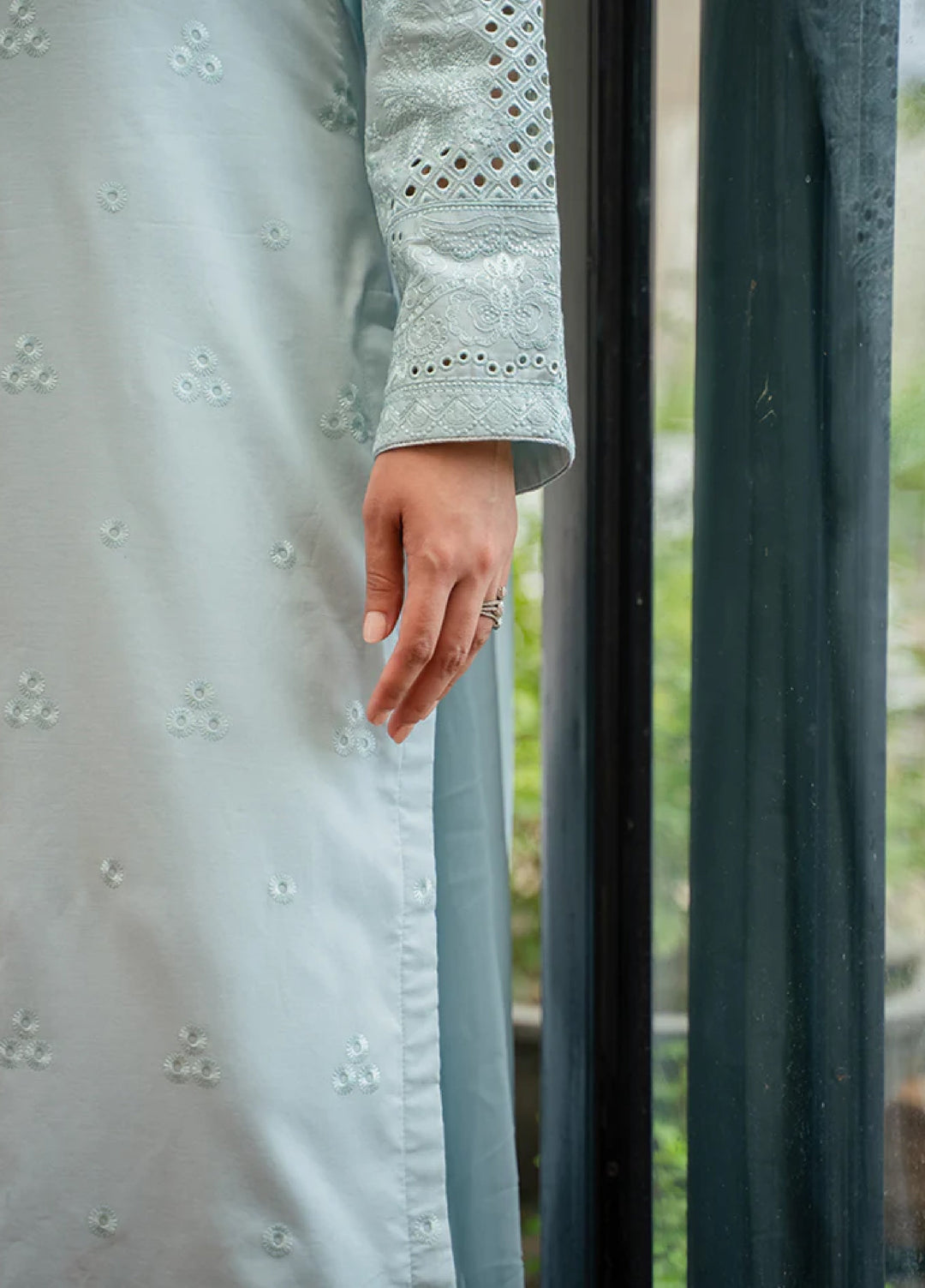 Basics by Gulaal Pret Embroidered Lawn 3 Piece DW-04 Waterlilly - Summer Collection