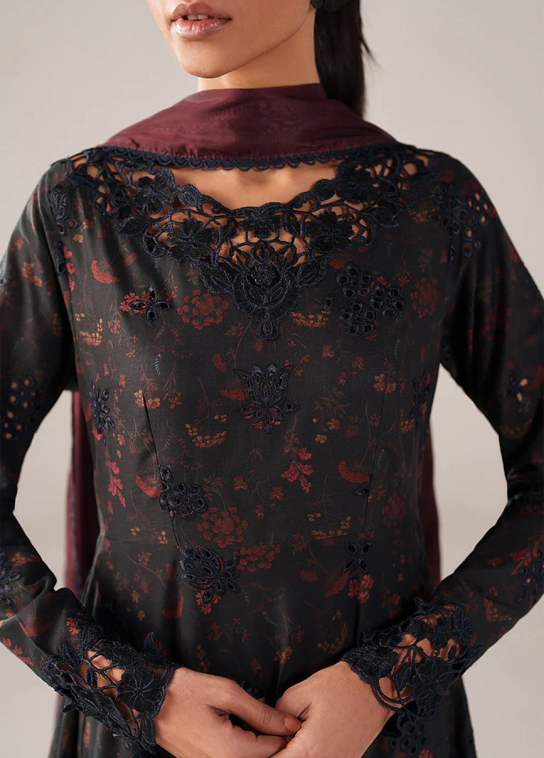 Iznik Unstitched Embroidered Lawn 3 Piece Suit IZ26US SS-09 - Summer Collection