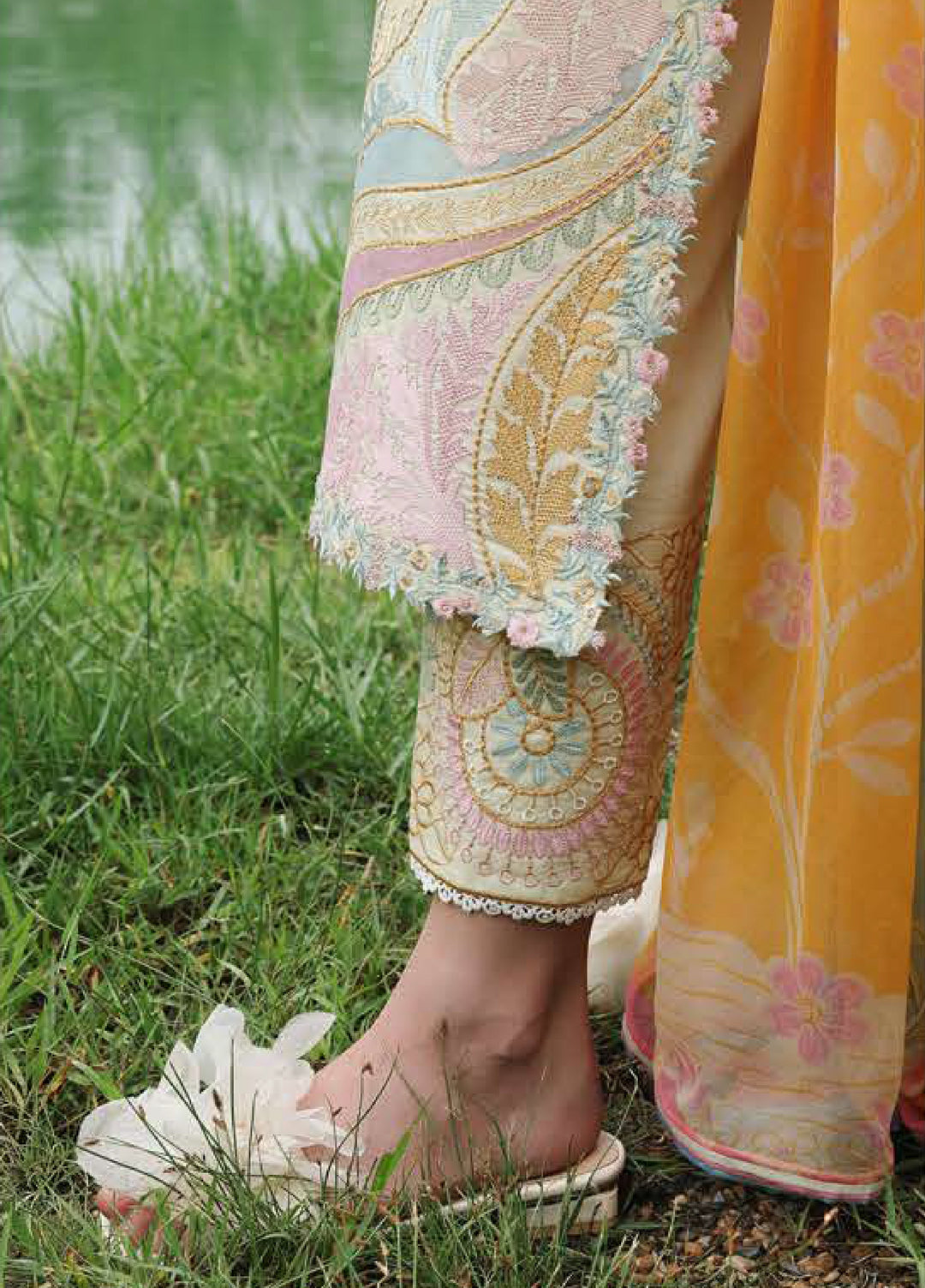 The Secret Garden by Mushq Unstitched Embroidered Lawn 3 Piece Suit MU26USG Nocturne Flora HUNSS260406 - Festive Collection