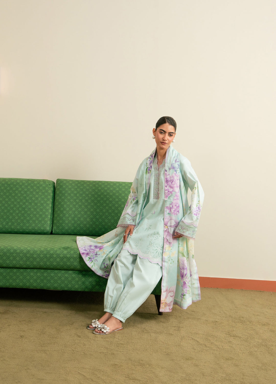 Seran Essentials Unstitched Embroidered Lawn 3 Piece Suit SN26UEL VIANNE D-10 - Lawn Collection