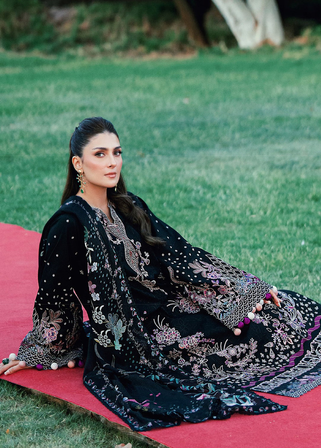 Florent Unstitched Embroidered Lawn 3 Piece Suit FL26ULE FEF-8 - Eid Collection