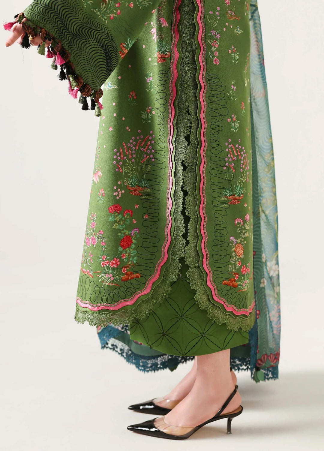 Neoma Prints by Republic Unstitched Embroidered Lawn 3 Piece Suit RW26UNP RSP-13 - Summer Collection