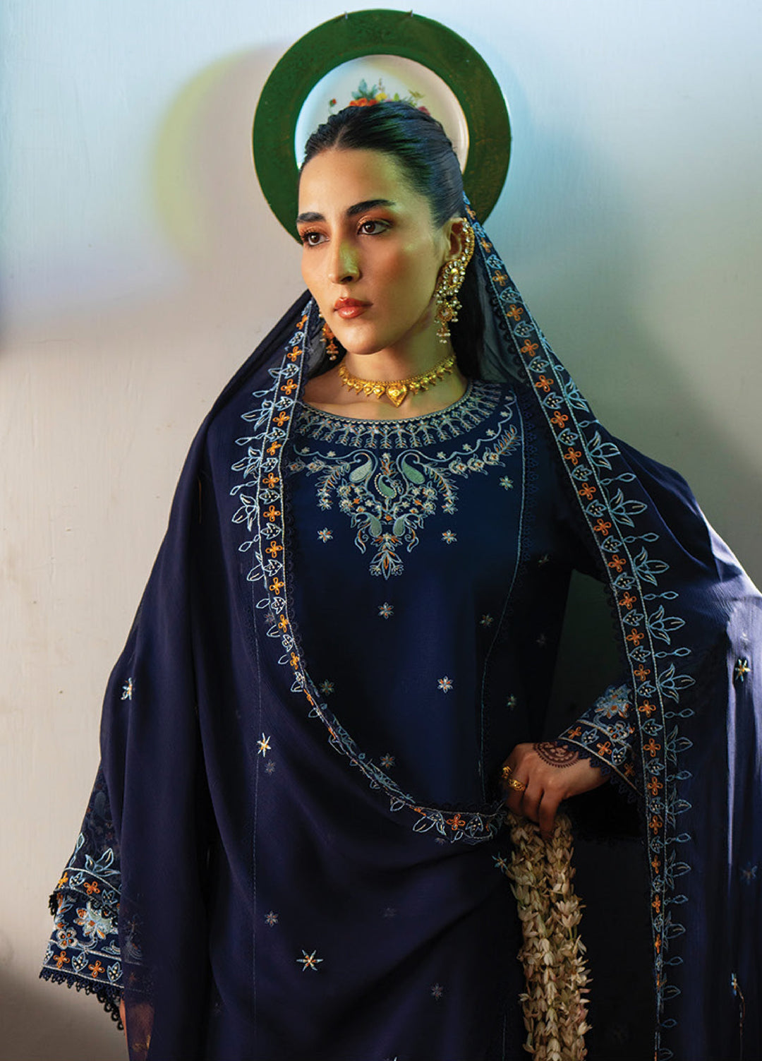 Satrangi by Mahnur Unstitched Embroidered Lawn 3 Piece Suit MN26ULS S-10 - Summer Collection
