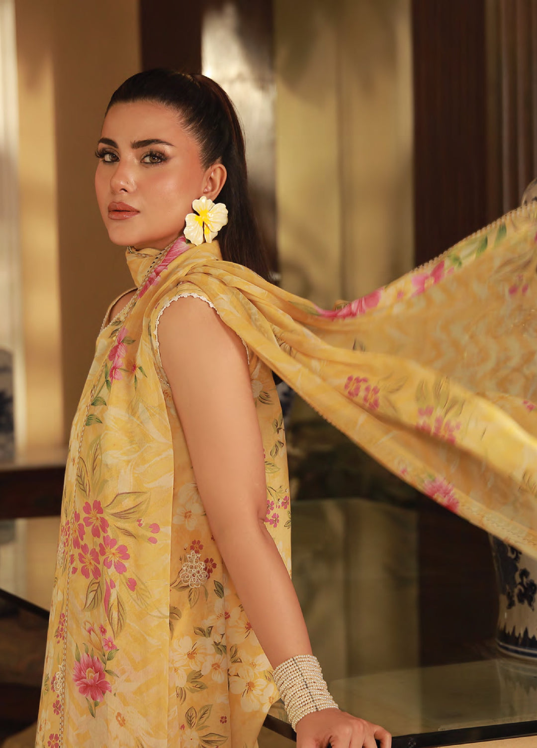 Komal Lawn by Lakhany Unstitched Embroidered Lawn 3 Piece Suit LSM26UK LG-SG-0051 - Summer Collection