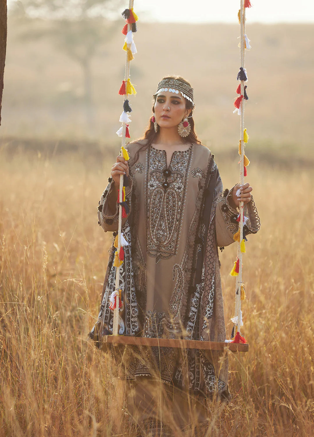 Saira Rizwan Unstitched Karandi Embroidered Suits 3 Piece SR25UW D-02 Rukh - Winter Collection