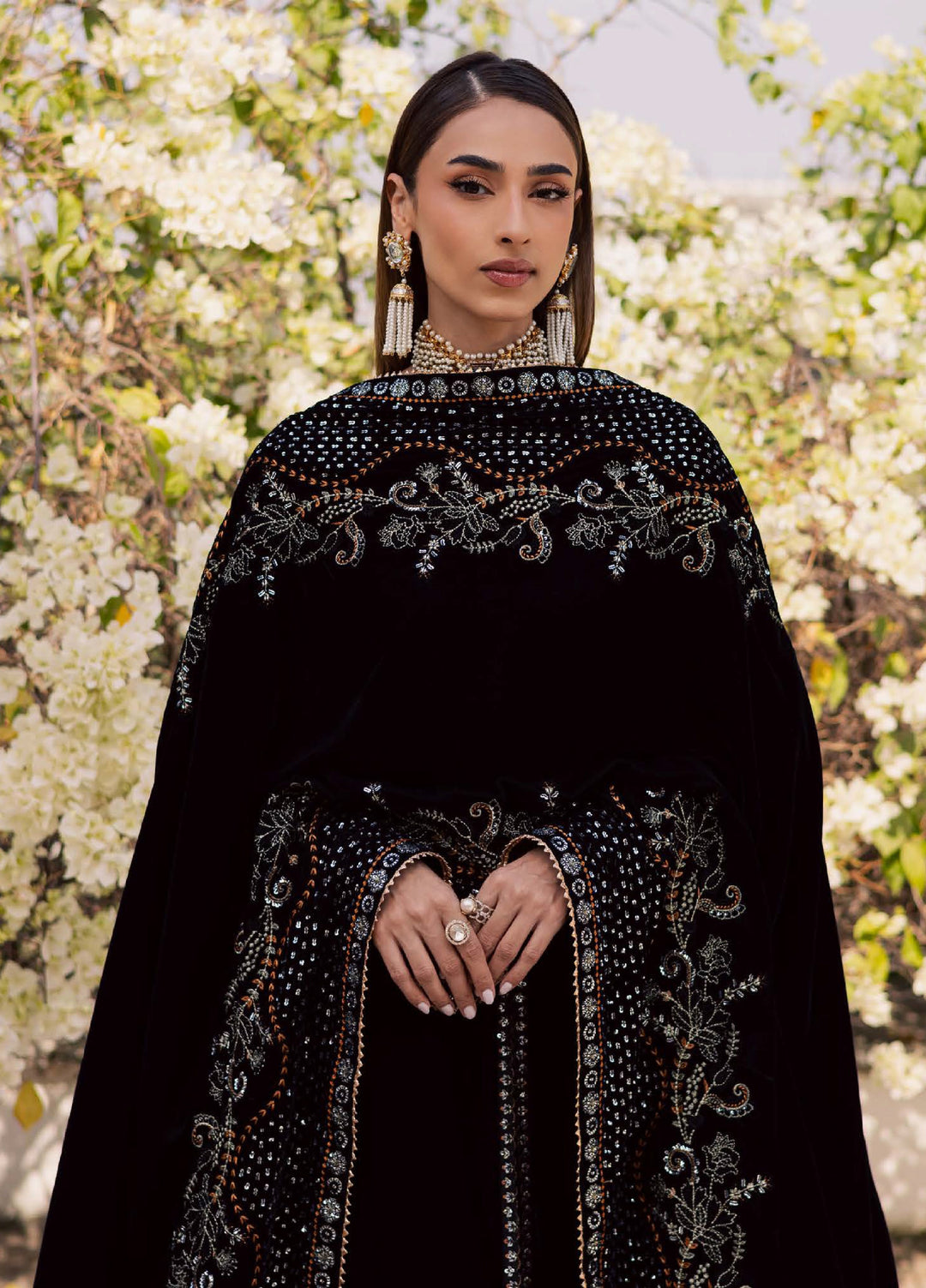 Nureh Maya Unstitched Velvet Embroidered 3 Piece Suits NU25MF NW-125 - Festive Collection