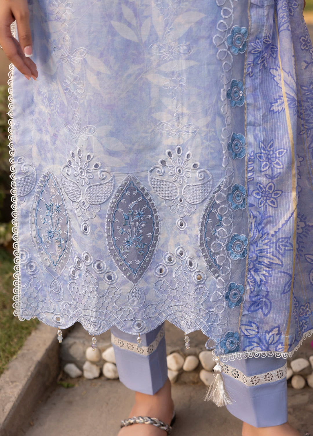 Al Zohaib Applique Kari Unstitched Embroidered Lawn 3 Piece Suit AZ26UAL D-11 - Casual Collection