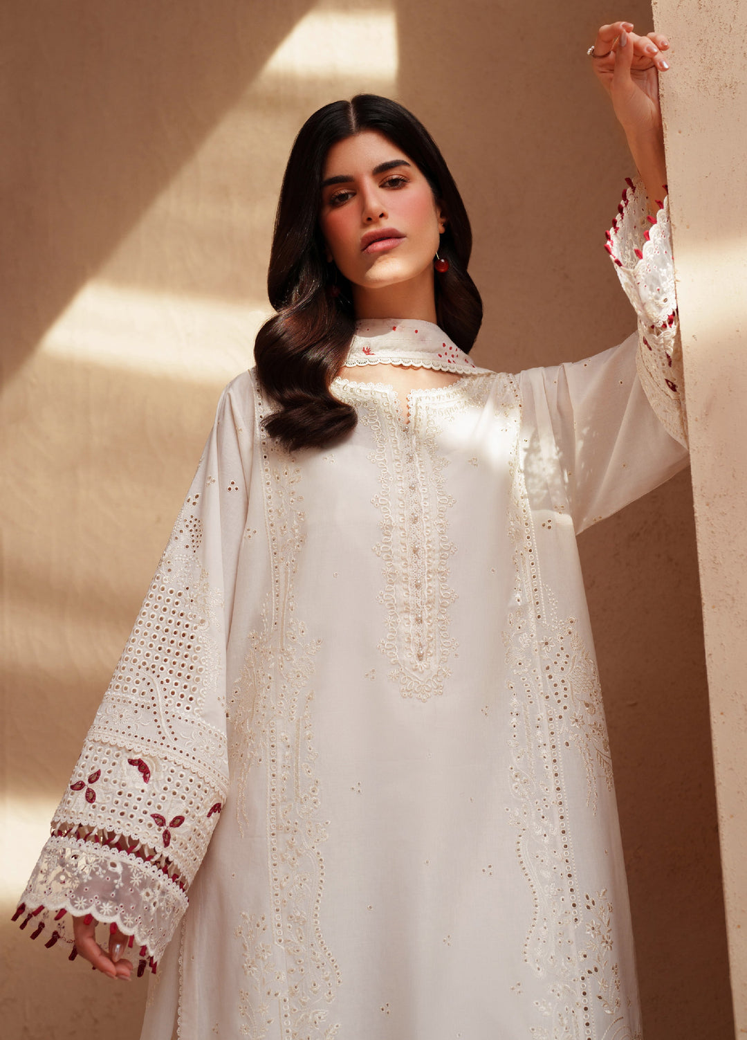 Iznik Unstitched Embroidered Lawn 3 Piece Suit IZ26ULE EL-06 - Eid Collection