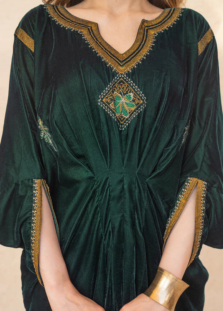 Winter Hues by Naayas Women Pret Embroidered 3 Piece Velvet Zarmin - Winter Collection