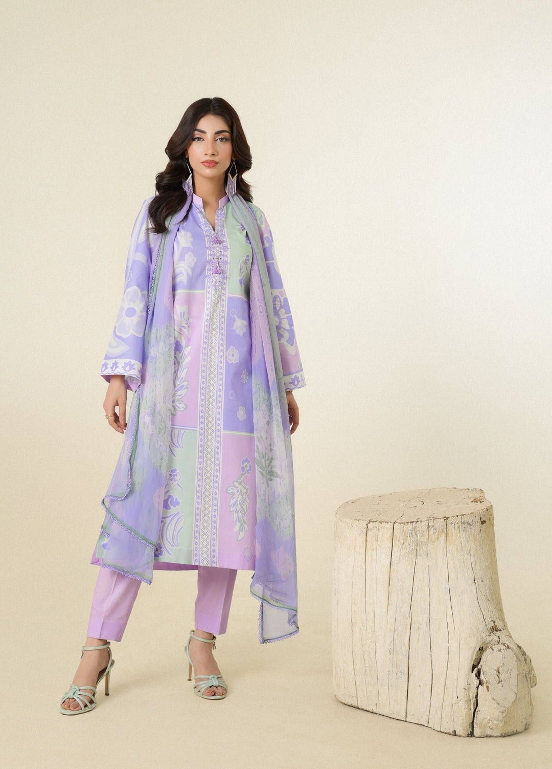 Zar e Jahan by Huma Gul Unstitched Printed Lawn 3 Piece Suit MEHARHG-902 - Casual Collection