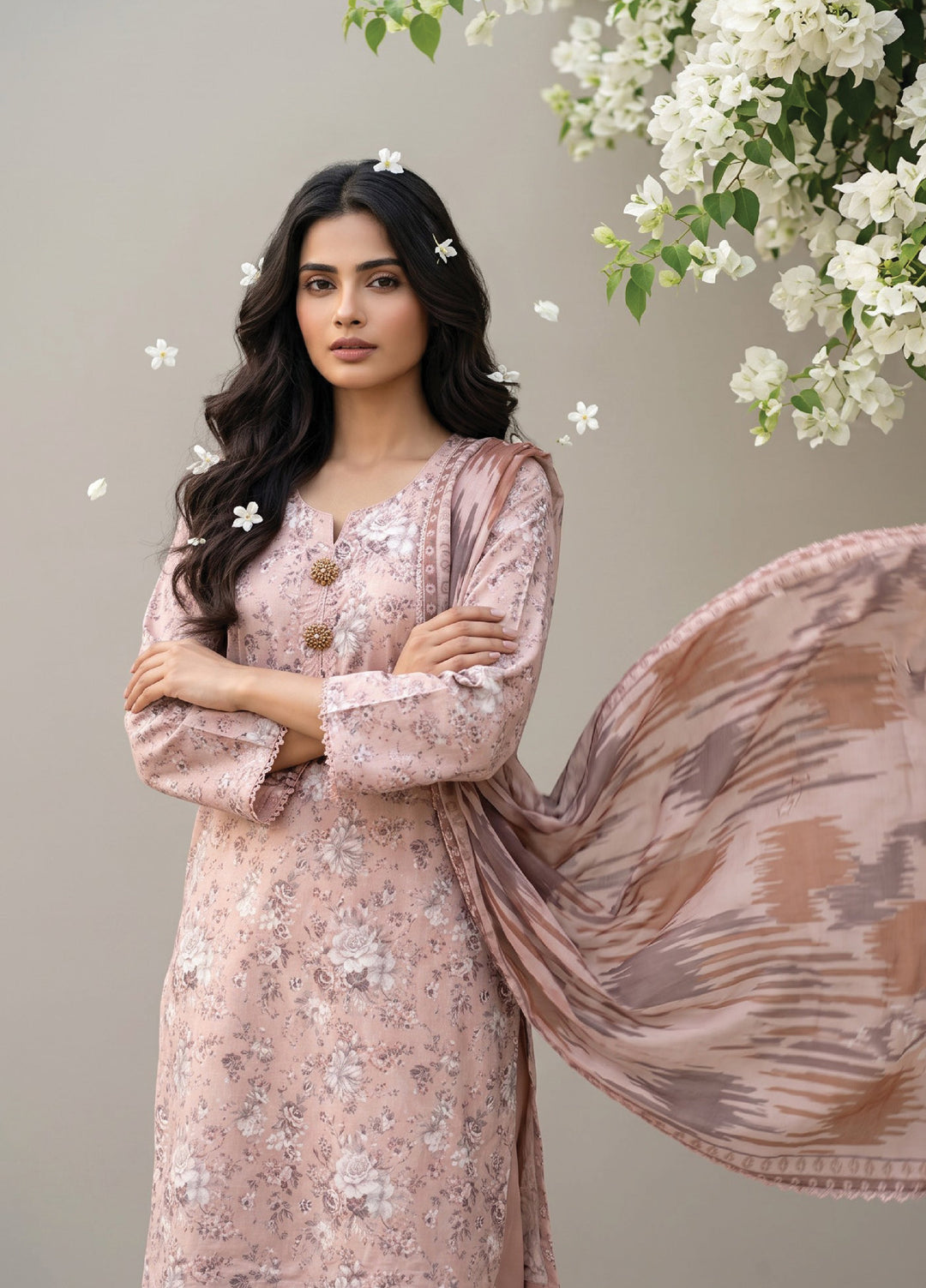 Salina by Regalia Textiles Unstitched Printed Lawn 3 Piece Suit RG26USI D-5 - Casual Collection