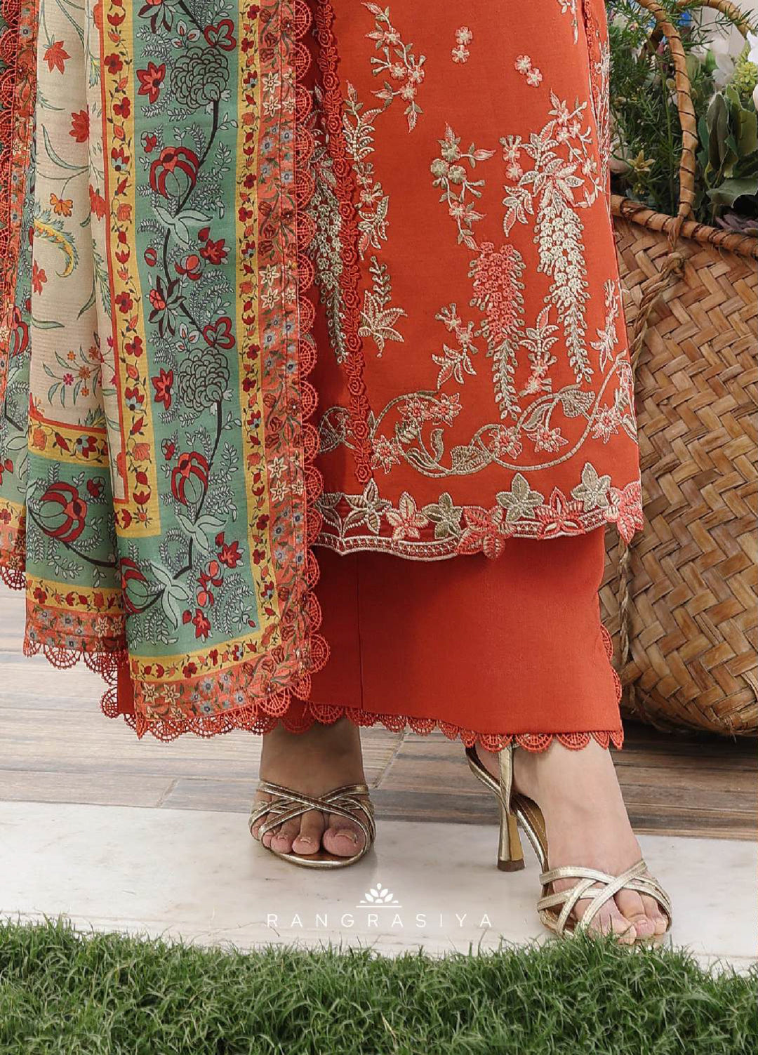 Florence by Rang Rasiya Unstitched Embroidered Lawn 3 Piece Suit RR26ULF Zahra - Festive Collection
