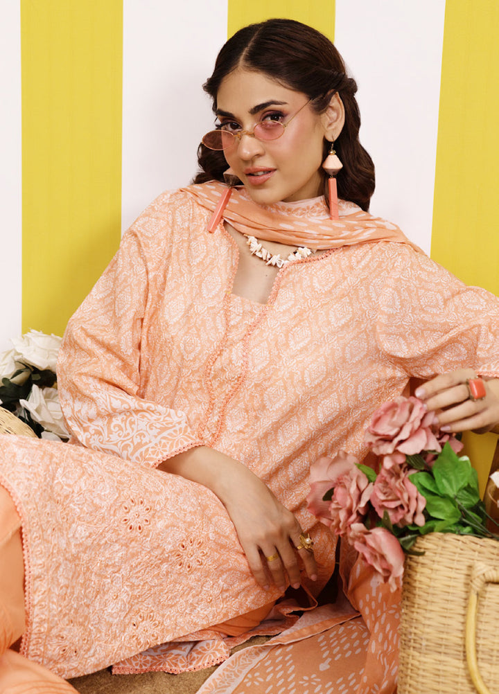 Regalia Textiles Unstitched Embroidered Lawn 3 Piece Suit RG26UEL D-10 - Casual Collection