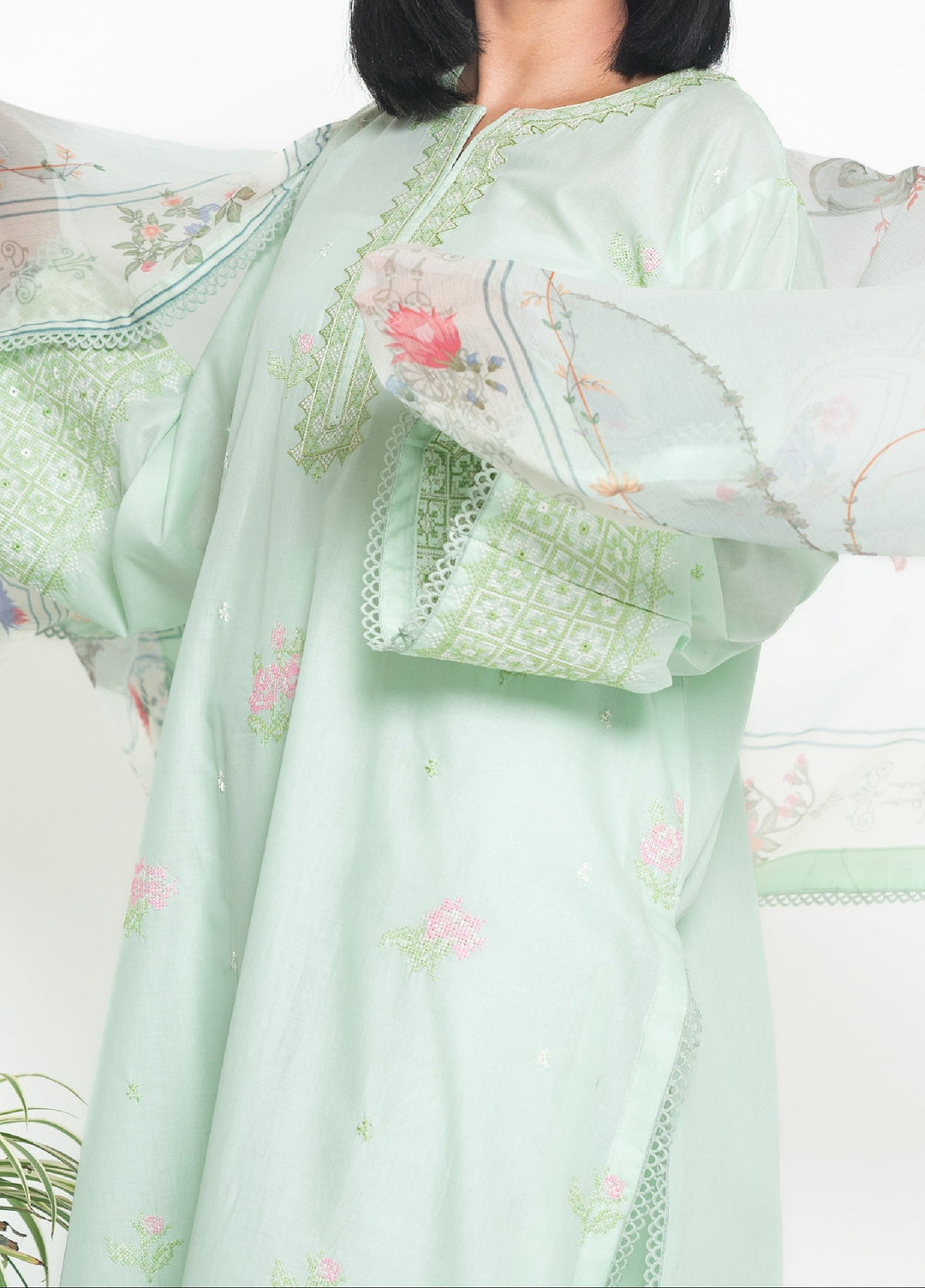 Zyna Unstitched Embroidered Lawn 3 Piece Suit ZY26ULS VIREL - Summer Collection