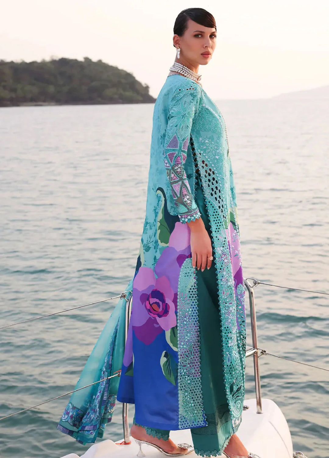 Afrozeh Embroidered Lawn Suits Unstitched 3 Piece AF25UL25 D-010 Sovana - Luxury Collection