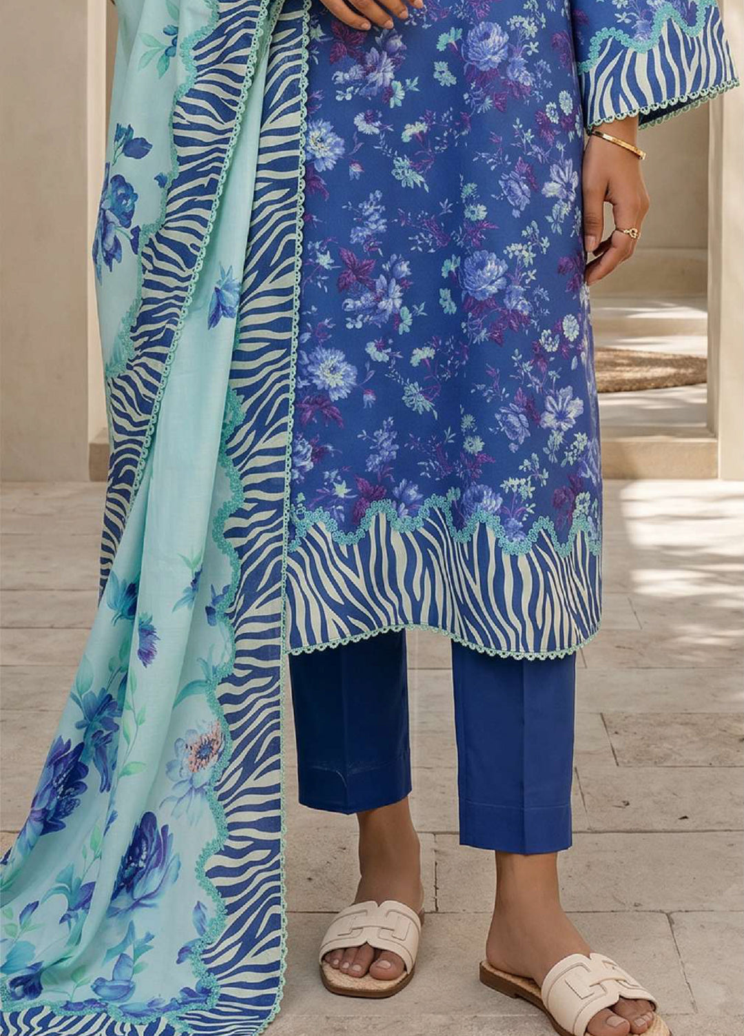 Zellbury Unstitched Printed Lawn 3 Piece Suit ZB26UCVII WUS26X38051 - Casual Collection