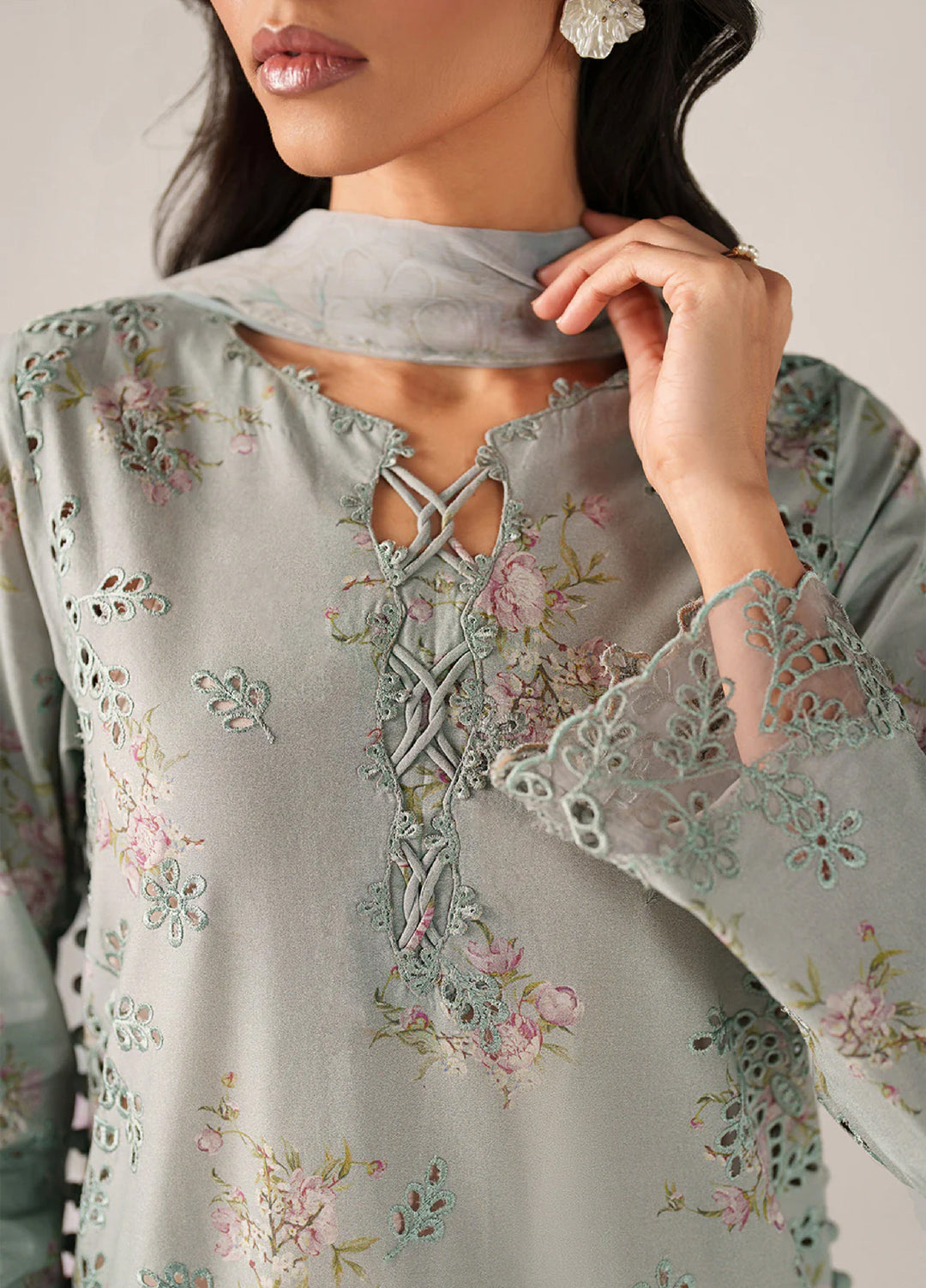 Iznik Unstitched Embroidered Lawn 3 Piece Suit IZ26US SS-12 - Summer Collection