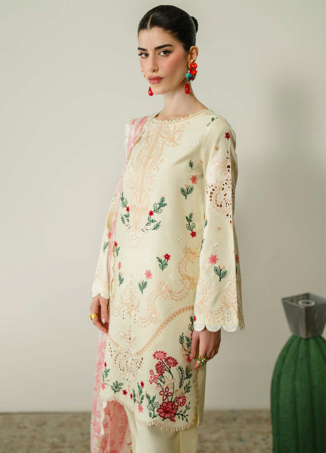 Blooming Flower by Zariya Unstitched Embroidered Lawn 3 Piece Suit ZRY26ULB MAIA ZB-60106 - Festive Collection