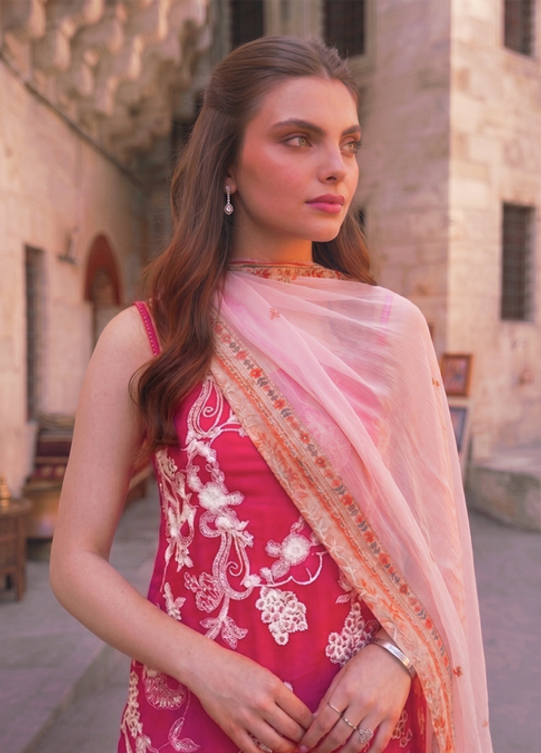 Asifa and Nabeel Unstitched Embroidered Lawn 3 Piece Suit AN26ULE Fuchsia Allure VSL 26-09 - Eid Collection