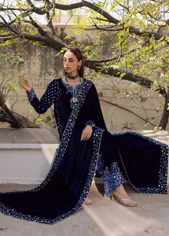 Nureh Maya Unstitched Velvet Embroidered 3 Piece Suits NU25MF NW-121 - Festive Collection