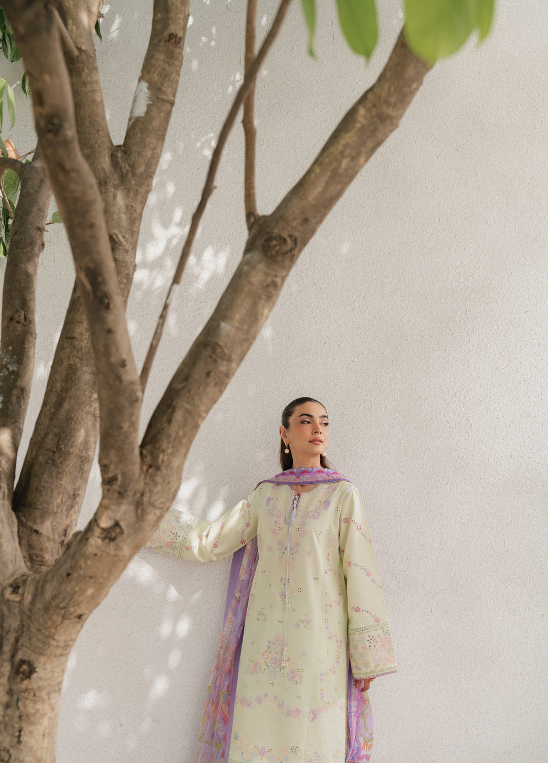 Eclat Premium by Seran Unstitched Embroidered Lawn 3 Piece Suit SN26ULE Solinea D-06 - Summer Collection