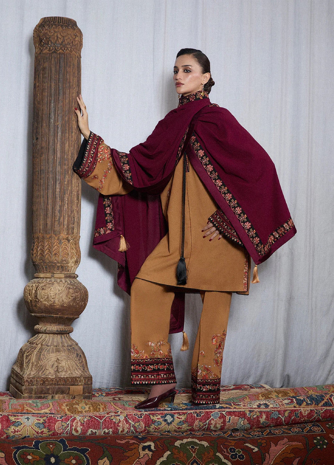 Jugnu by Hussain Rehar Unstitched Karandi Embroidered Suits 3 Piece HR25JW Zrov - Winter Collection