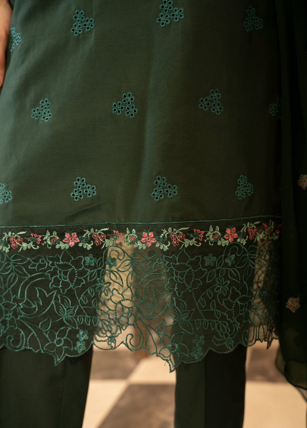 Naaz Couture Women RTW Embroidered Lawn 3 Piece Suit NC26RLC Bottle Green - Casual Collection