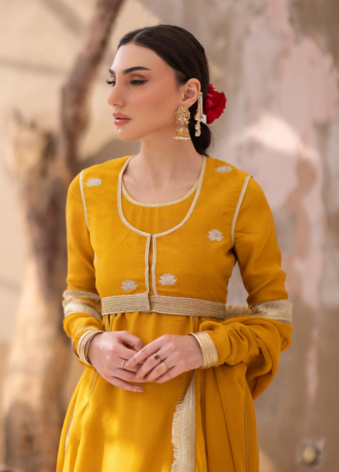 Dareecha by Daak RTW Embroidered Cotton Silk 4 Piece Suit SPS-Y SONA SPS-Y - Festive Collection