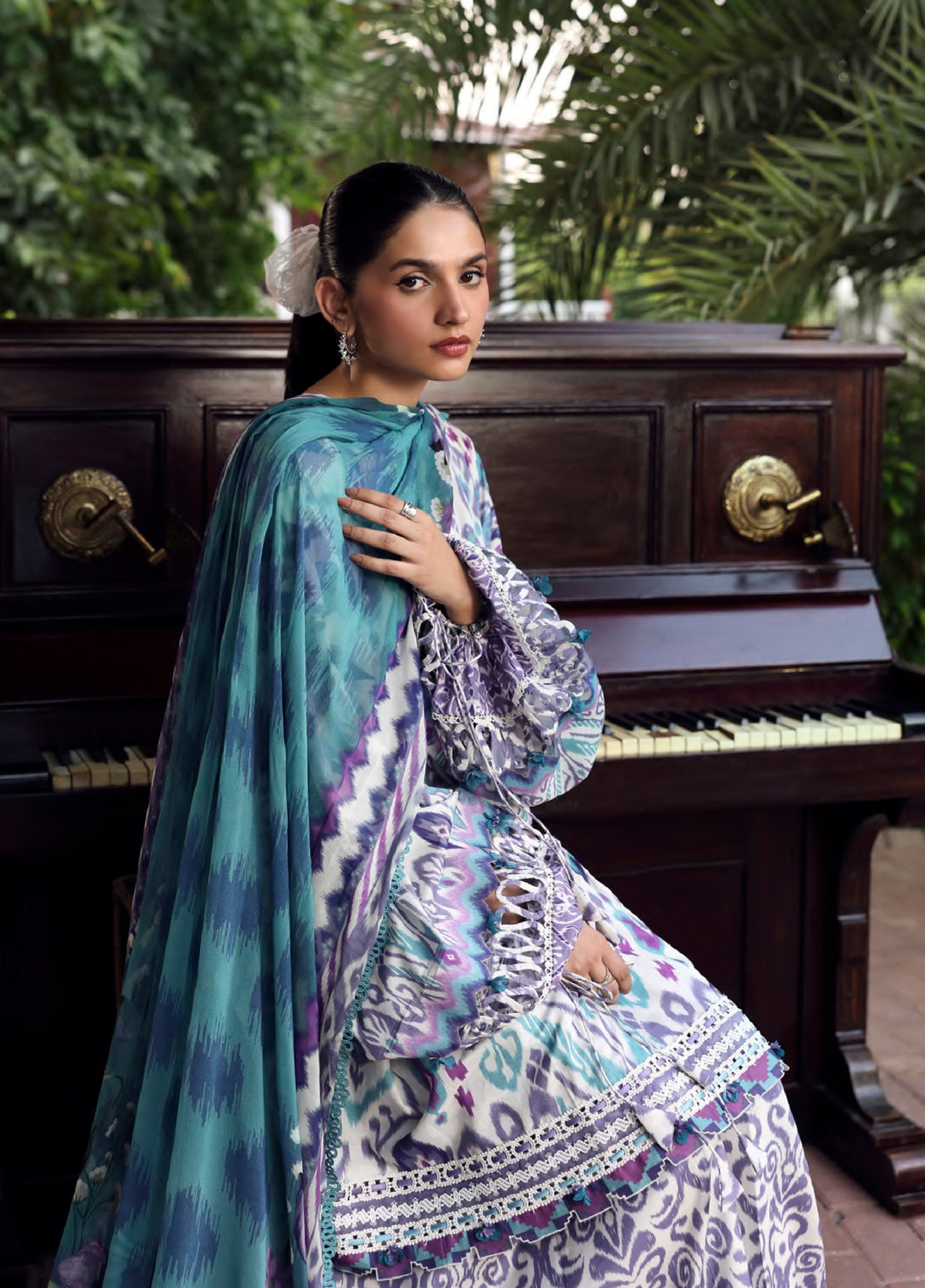 Belladore by Elaf Premium Unstitched Printed Lawn 3 Piece Suit EL26ULB Prism EPA-2A - Summer Collection