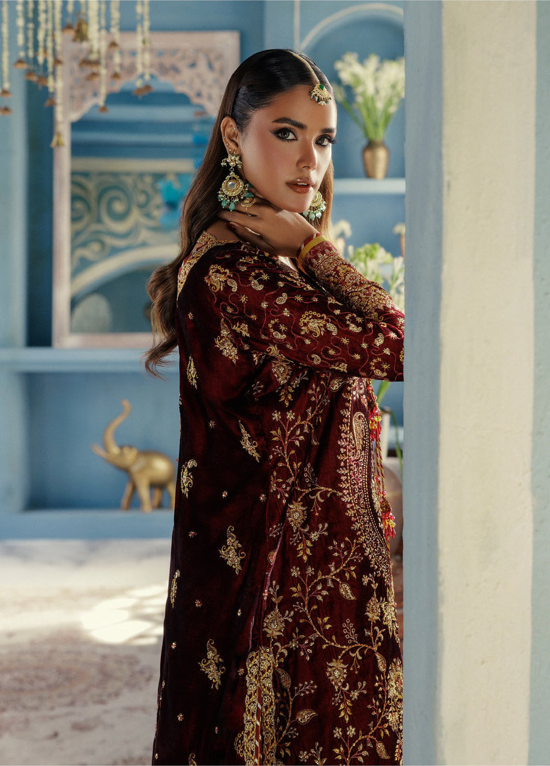 AIK Udaipur Velvet Unstitched Luxury Embroidered 3 Piece AIK25 D-05 - Formals Collection