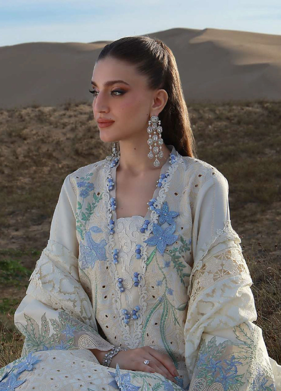 Rang Rasiya Premium Unstitched Embroidered Lawn 3 Piece Suit RR26UP D-16 Nooreh - Festive Collection