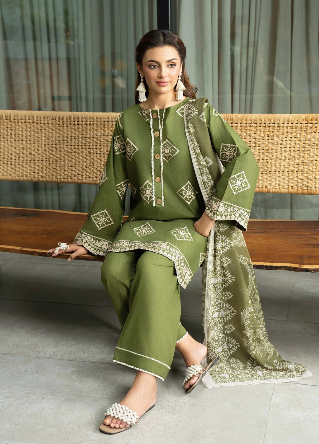 Solid Story by Panache Pret Solids Lawn 3 Piece Vana