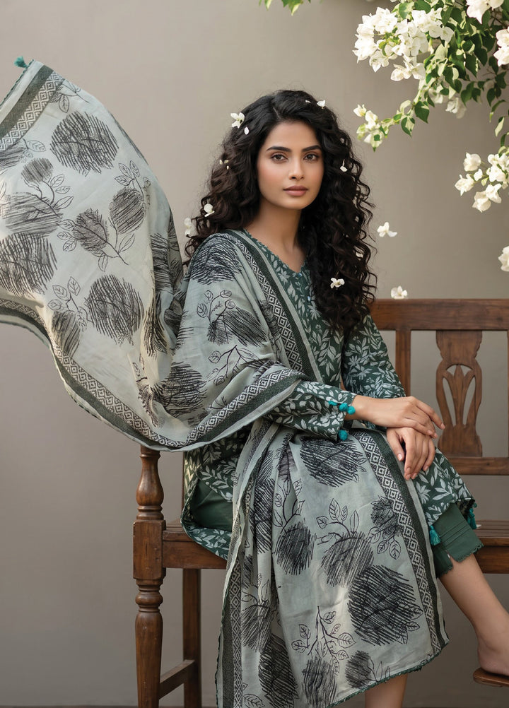 Salina by Regalia Textiles Unstitched Printed Lawn 3 Piece Suit RG26USI D-10 - Casual Collection