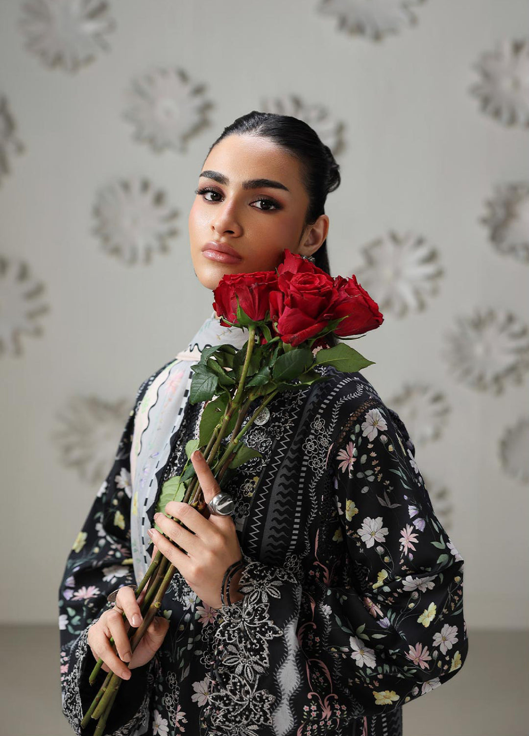 Q Prints by Qalamkar Unstitched Printed Lawn 3 Piece Suit QLK26UQL AMEL QQP-08 (A) - Summer Collection