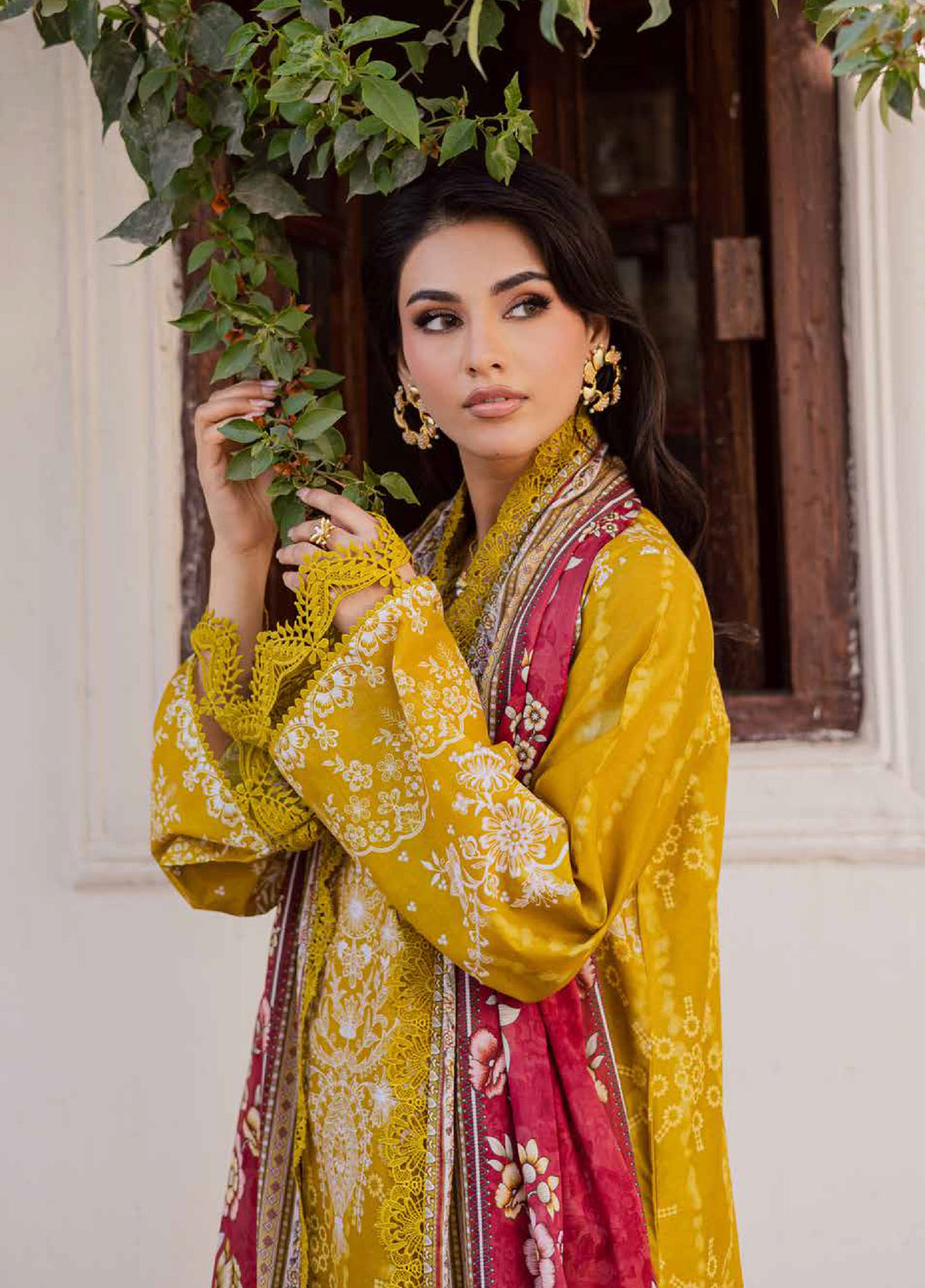 Rania by Nureh Unstitched Printed Lawn 3 Piece Suit NU26ULR NR-01 - Casual Collection