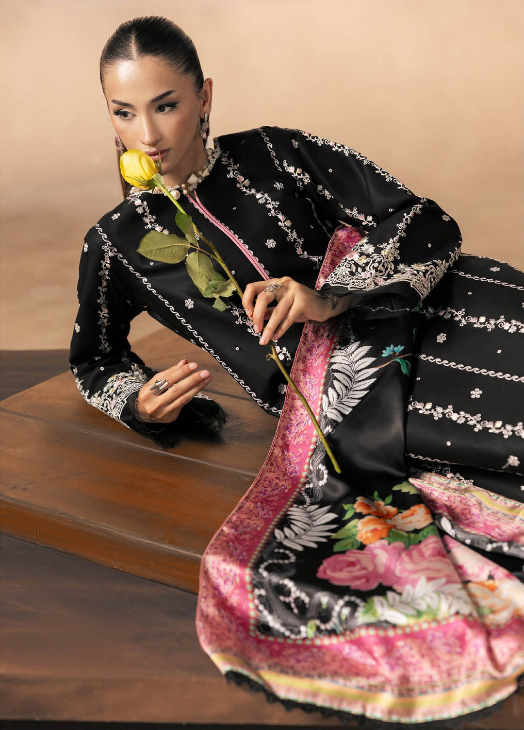 Sareen by Rajbari Unstitched Premium Viscose Chikankari 3 Piece RB25SC D-05 - Winter Collection