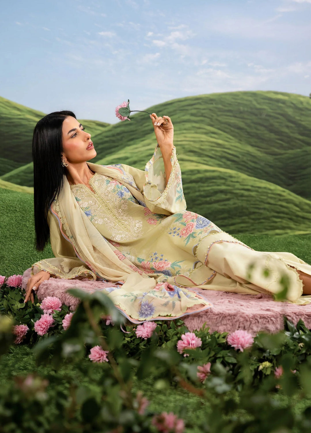 M Basics by Maria B Unstitched Embroidered Lawn 3 Piece Suit MB26SSEL MB-CUSV14-11A - Eid Collection