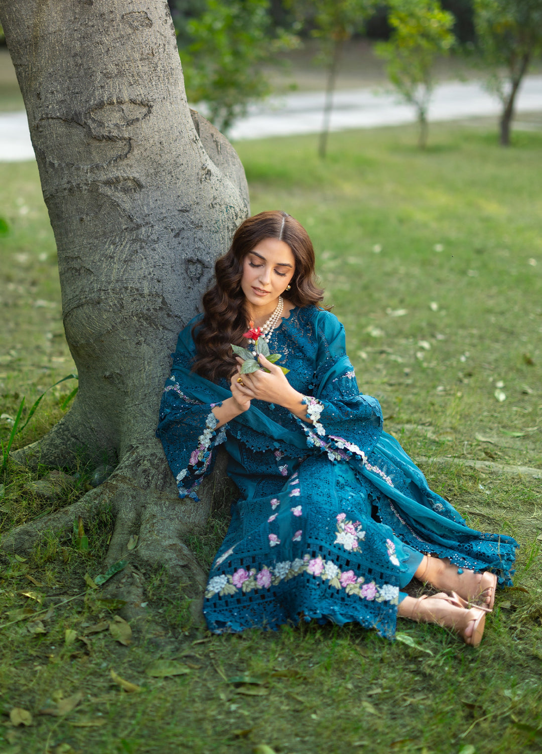 Elaf Premium Unstitched Embroidered Luxury Lawn 3 Piece Suit EL26UPL ELY-6 SAPPHIRE - Summer Collection