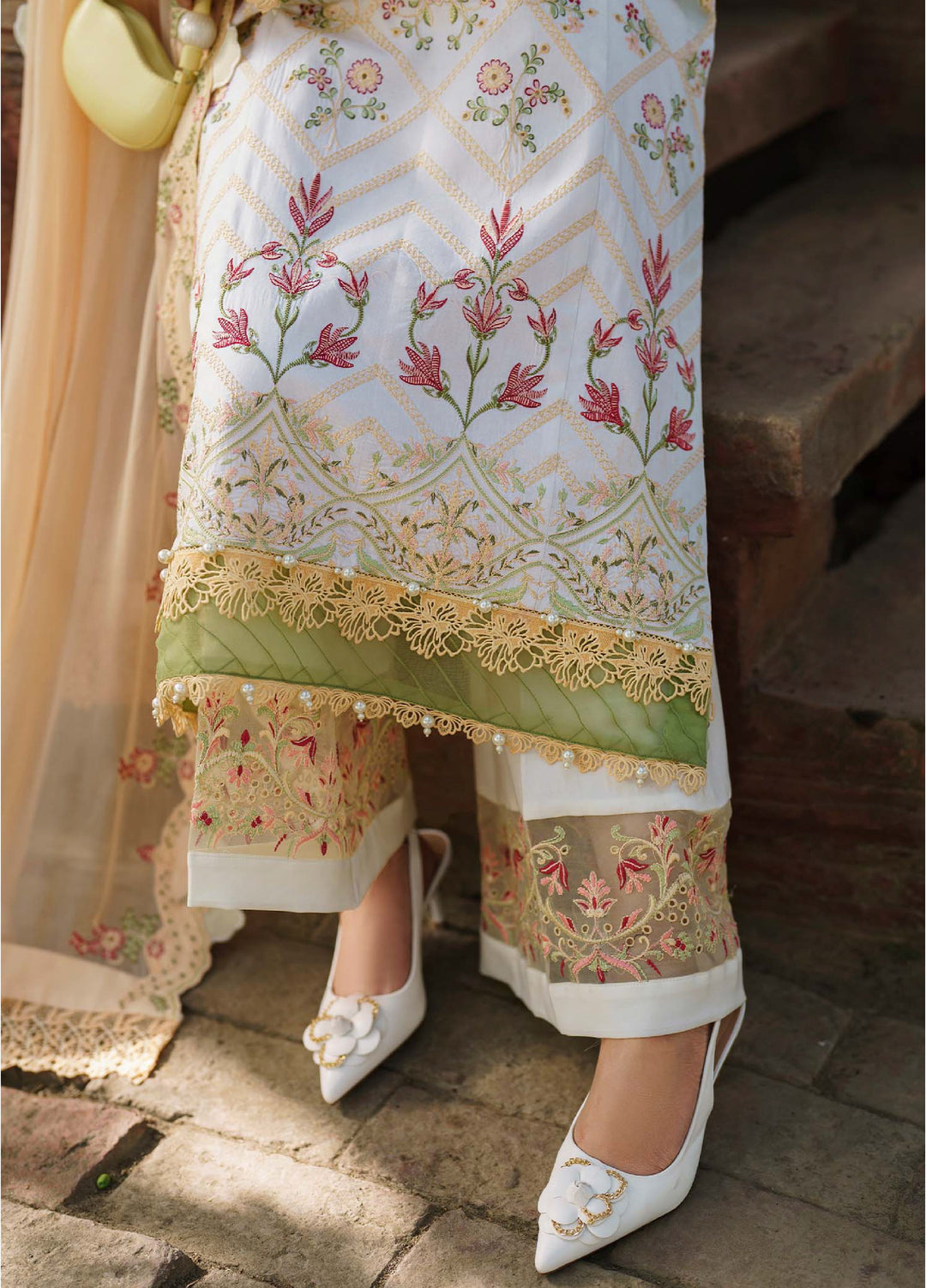 Shurooq Unstitched Luxury Lawn Embroidered 3 Piece SQ25 D-07 Ella - Festive Collection